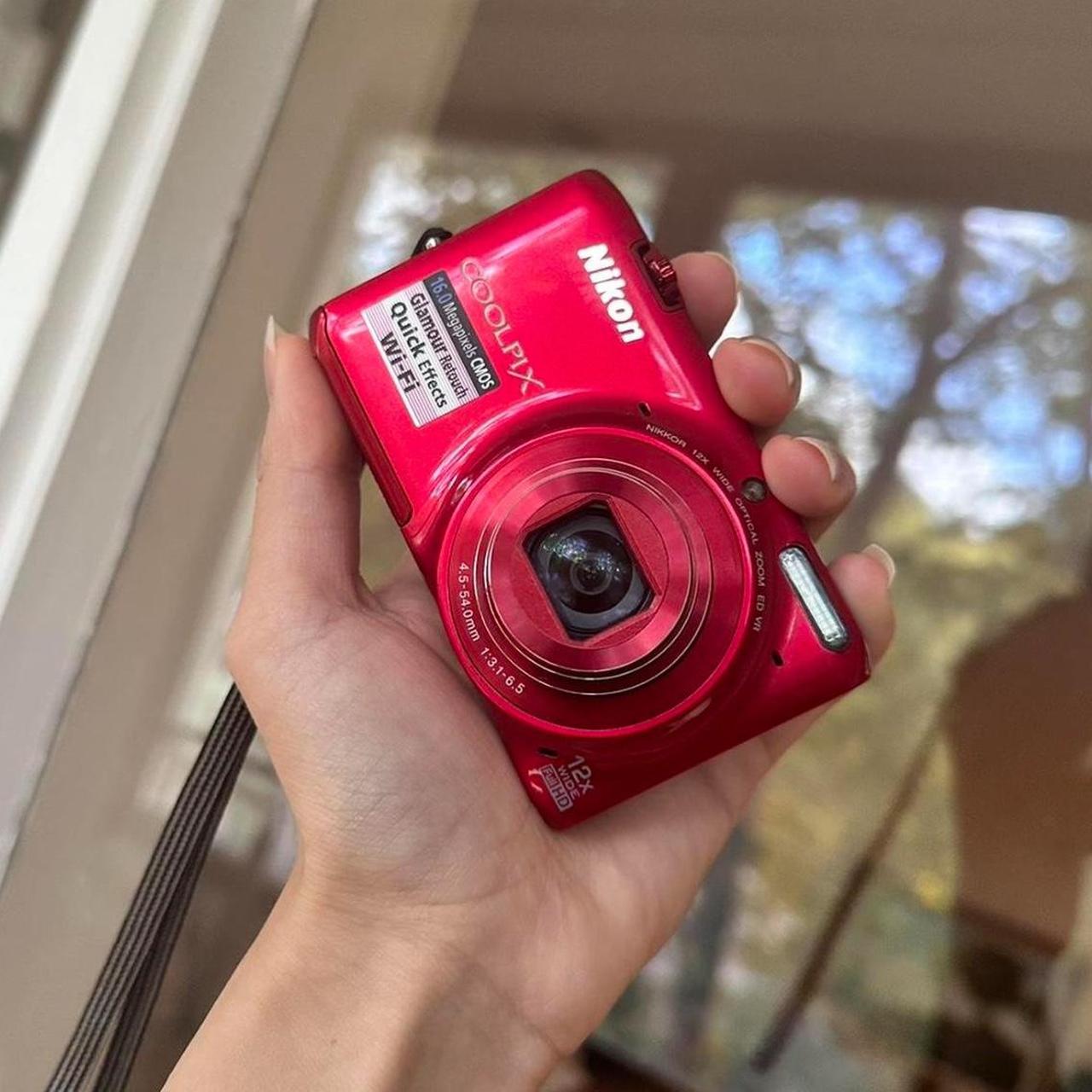 Vintage Nikon COOLPIX S6500 Wi-Fi Digital